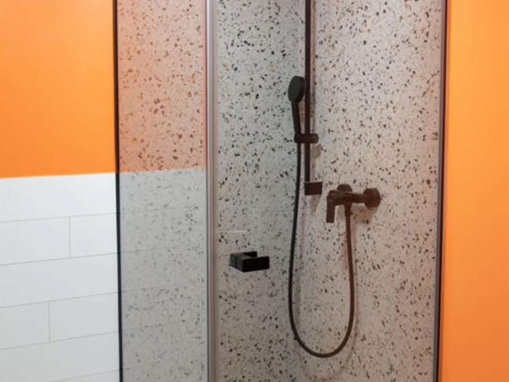 Badezimmer im Comfort Apartment "Space deluxe" im Radhotel Bodensee